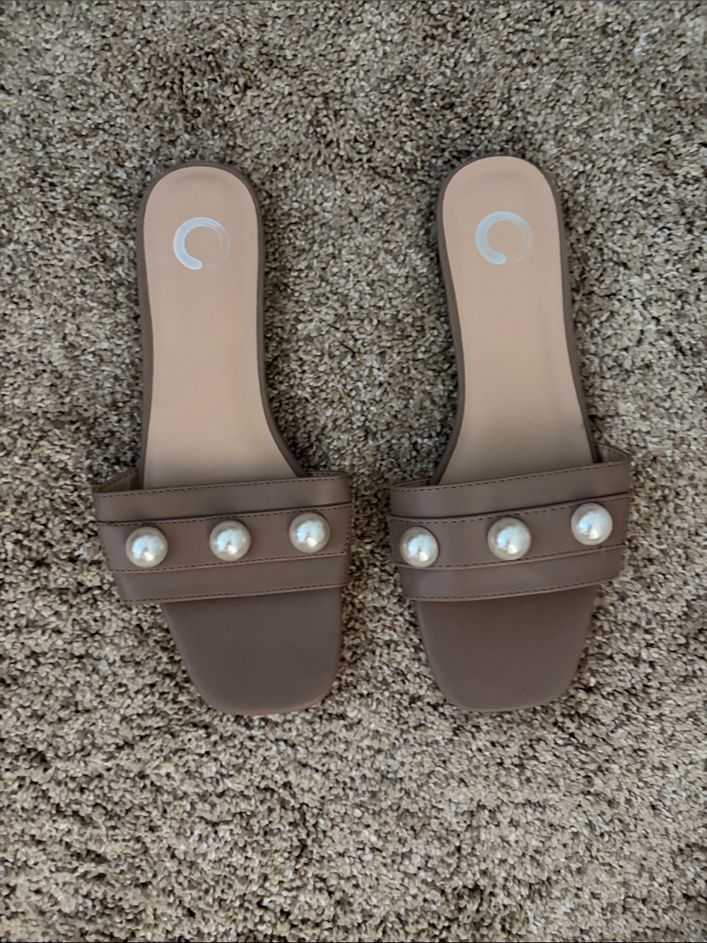 Pearl-Accent Mauve Slide Sandals - Women